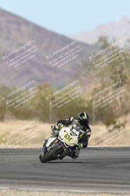 media/Nov-02-2025-CVMA (Sun) [[337aff29ab]]/Race 11-Amateur Supersport Open/